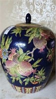 Oriental vase with lid hand painted approx 15