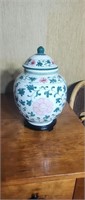 Oriental ginger jar with lid