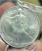 1986 1 ounce fine silver 1 dollar silver eagle