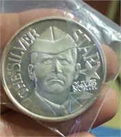 The silver star Oliver North Troy ounce. 999 fine