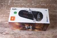 JBL FLIP6 Bluetooth Speaker