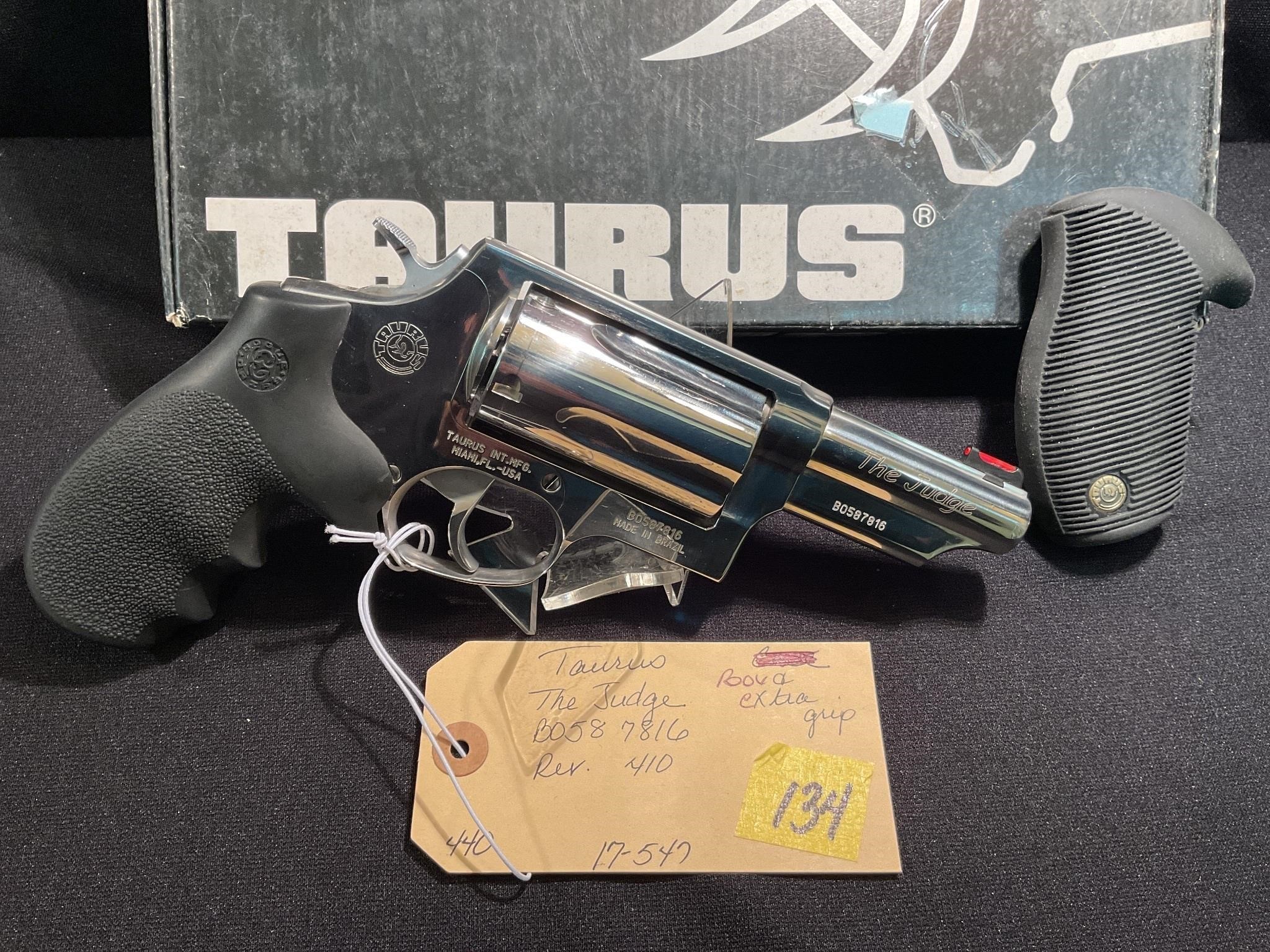 Taurus The Judge Rev 45LC/410ga orig box