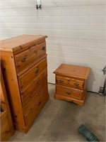 OFFSITE MELFORT: Pine chest of drawers&nightstand