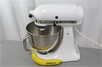 Vintage KitchenAid White "Artisan" Mixer W/Bowl