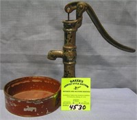 Hand crank water pump and well basin toy
