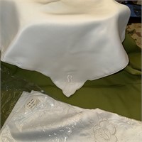 White Table Cloth 72” X 90" w/Matching Napkins