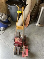 MCLANE 3.5 HP PUSH EDGER