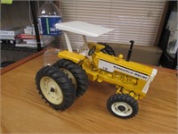 minneapolis moline G750 toy tractor, no box