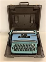 Vintage Smith Corona typewriter Coronamatic