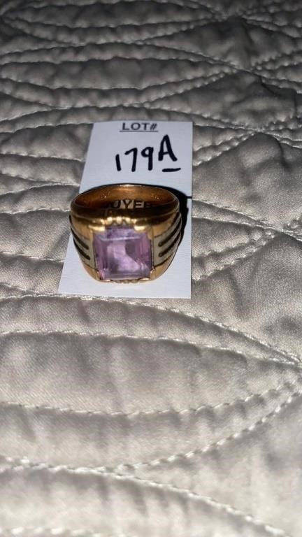 Men’s 10 kt gold ring. Looks like amethyst stone