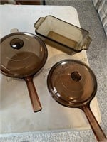George Forman grilling machine and three pieces