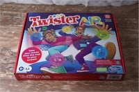 Hasbro Gaming Twister Air