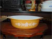 Butterfly Gold Pyrex Dish