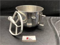 Kitchen Aid Mixing Bowl and paddle