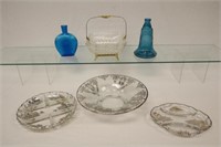 COLLECTIBLE GLASSWARE LOT: