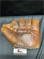 MacGregor Gold Smith Baseball Glove