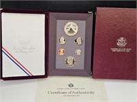 1988 U.S. Mint Prestige Coin Set  Silver Dollar +