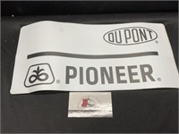 Du Point Pioneer Magnet