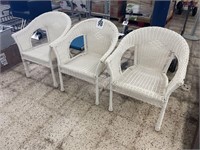 SET OF 3 PLASTIC WICKER CHAIRS (WHITE)