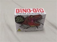 Dino-Dig Dinosaur Excavation Kit NIB
