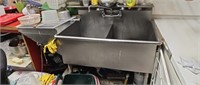 Double stainless steel sink