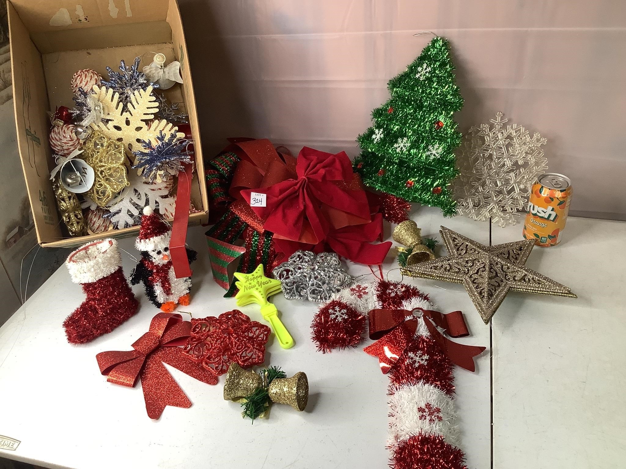 Assorted Christmas Decor