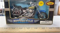 Classic motorcycle 1/13 scale