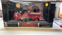 1938 FORD FIRE ENGINE 1/24 scale