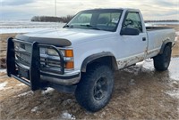 1998 Chevrolet K/V 10/1500 Reg Cab 4x4 Long Box.