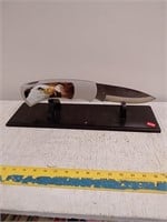 Decorative locking blade knife