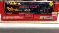 NASCAR RACING CHAMPIONS TRANSPORTER 1/64 scale