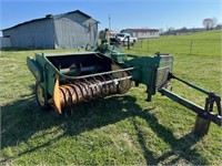 JOHN DEERE 24T HAY BALER (GOOD)