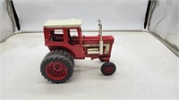 International 1468 Tractor 1/16