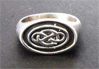 "CELTIC KNOT" STERLING SILVER RING