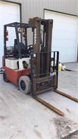 NISSAN OPTMUM 30 LP FORK LIFT