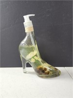 Soap Dispenser glass shoe