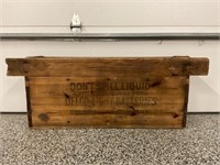 DELCO LIGHT BATTERIES WOOD SHIPPING CRATE - 44"