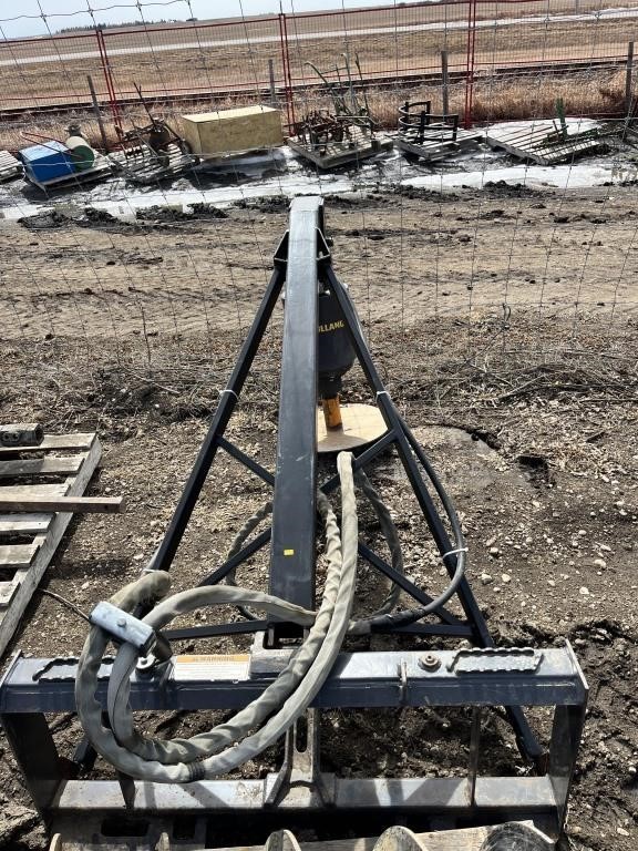 New Holland Hyd Auger Skid Steer Attachment