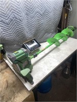 Working 40 V ION cordless ice auger comes with