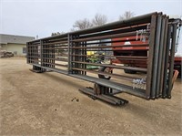 (10) Heavy Duty Free Standing Livestock Panels