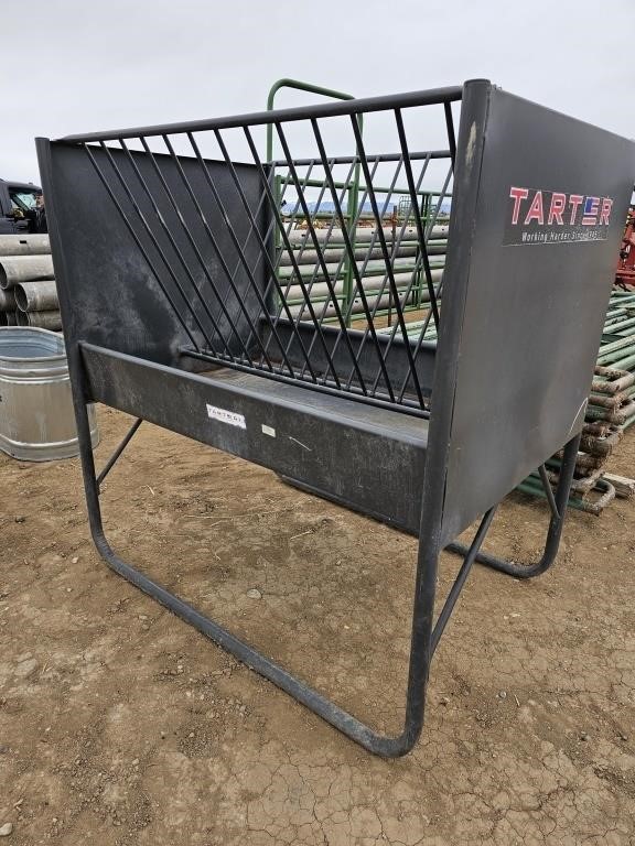 Tarter Livestock Feeder