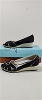 Life Stride Black and White  Wedge Shoes Size 5