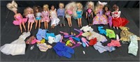 12+/- Vintage Barbies, 46+/- Vintage Barbie