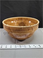 9 Inch Stoneware Bowl