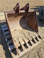 Backhoe/Excavator Bucket