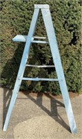 4.5ft Aluminum Step Ladder