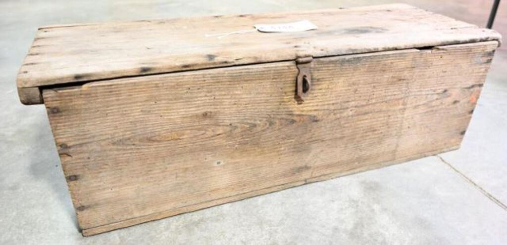 Primitive Pine single board carpenters chest