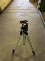 Tripod 3 section channel with 3 way pan head