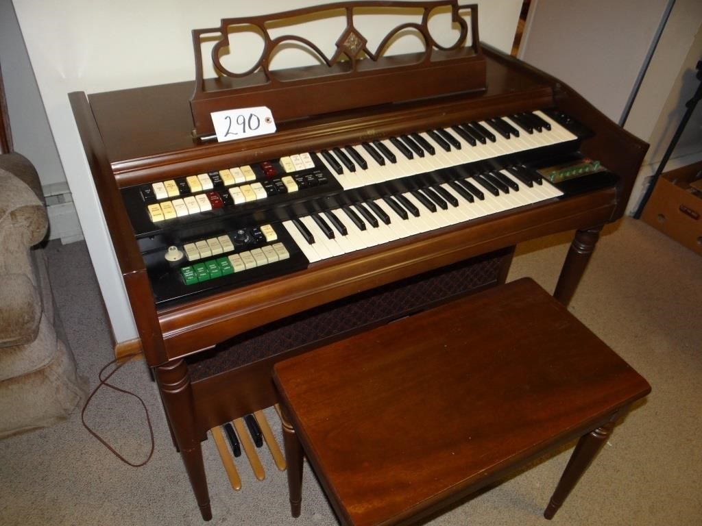 Wurlitzer organ