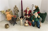 Santa Claus risen figures, Willow Tree